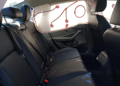 2019 Volkswagen Jetta 1.4T R-Line/1.4T S/1.4T Se from USA, damaged, VIN 3VWC57BU5KM009202